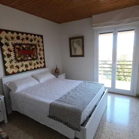Villa Villa Canovelles *